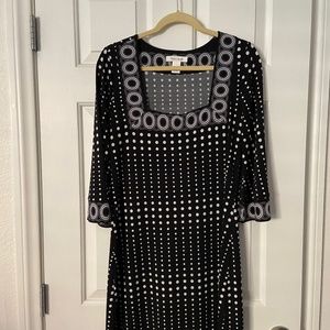 Fun White House Black Market Dress